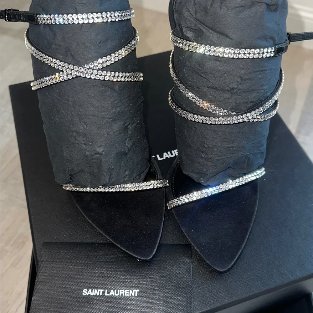Saint Laurent Black Sandals with Rhinestone Embellishments - Picture 5 of 8